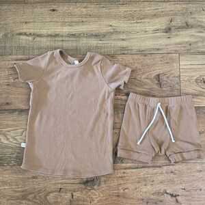 Childhoods Clothing 4T Set
